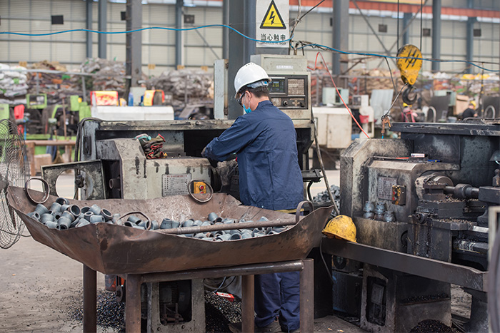 五指山网架锥头车间